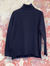 Load image into Gallery viewer, DOLCEVITA 100% CASHMERE NAVY
