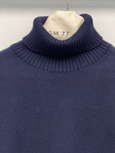 Load image into Gallery viewer, MEGLIO UN MAGLIONE OGGI DOLCEVITA NAVY 650
